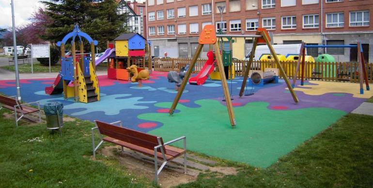 Parques infantiles gimnasios Aunor