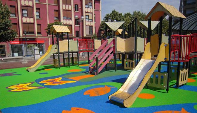 parque infantil urbano