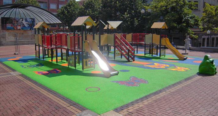 Parques infantiles homologados